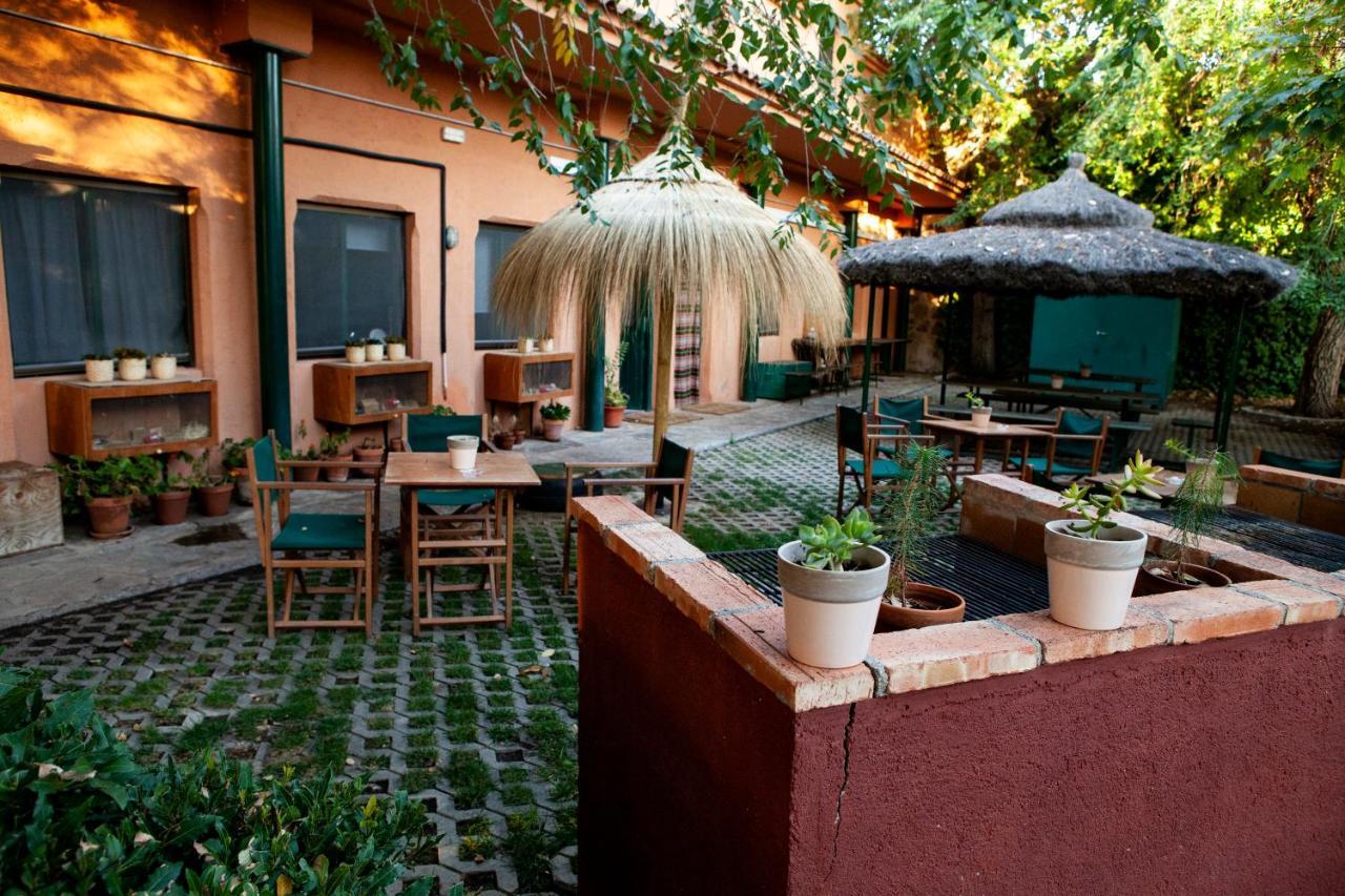 Hostel Layos, Toledo Bagian luar foto