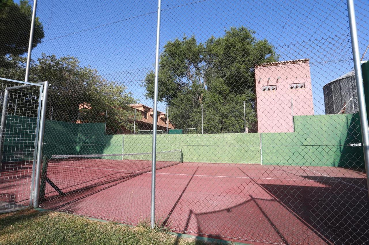 Hostel Layos, Toledo Bagian luar foto